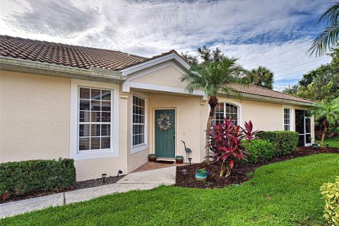 Villa ou maison à vendre à North Port, Floride: 2 chambres, 138.15 m2 № 1894216 - photo 2