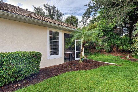 Villa ou maison à vendre à North Port, Floride: 2 chambres, 138.15 m2 № 1894216 - photo 4