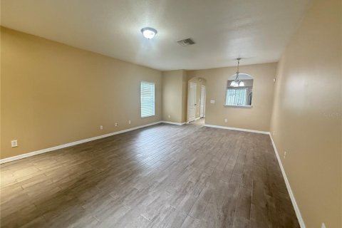 Adosado en alquiler en Riverview, Florida, 2 dormitorios, 116.59 m2 № 1901629 - foto 2