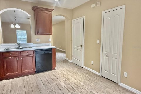 Adosado en alquiler en Riverview, Florida, 2 dormitorios, 116.59 m2 № 1901629 - foto 7