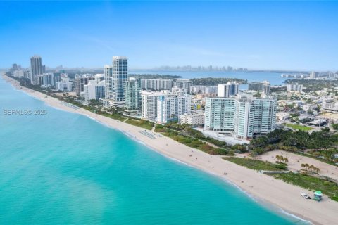 Copropriété à louer à Miami Beach, Floride: 2 chambres, 93.83 m2 № 1982282 - photo 15