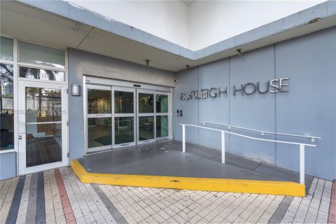 Copropriété à louer à Miami Beach, Floride: 2 chambres, 93.83 m2 № 1982282 - photo 13