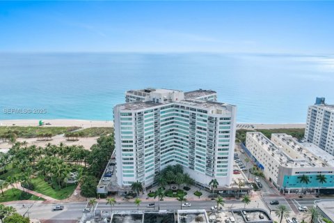 Copropriété à louer à Miami Beach, Floride: 2 chambres, 93.83 m2 № 1982282 - photo 18