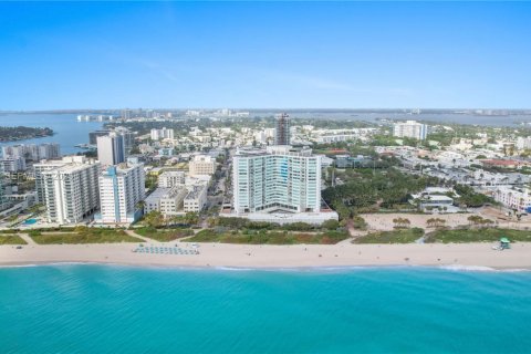 Copropriété à louer à Miami Beach, Floride: 2 chambres, 93.83 m2 № 1982282 - photo 14