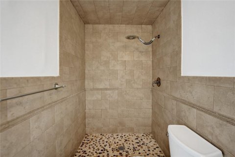 House in Fort Lauderdale, Florida 3 bedrooms, 183.85 sq.m. № 2181304 - photo 16
