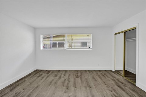 House in Fort Lauderdale, Florida 3 bedrooms, 183.85 sq.m. № 2181304 - photo 19