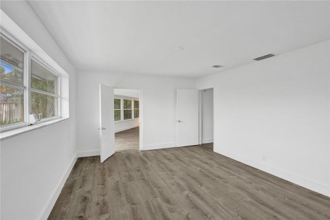 House in Fort Lauderdale, Florida 3 bedrooms, 183.85 sq.m. № 2181304 - photo 13