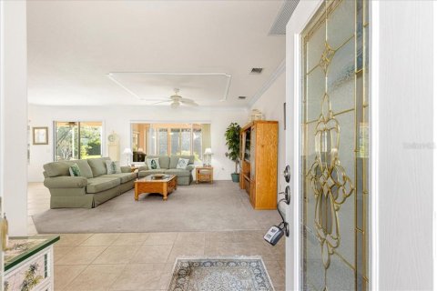 Купить виллу или дом в Саммерфилд, Флорида 6 комнат, 155.15м2, № 1909902 - фото 7