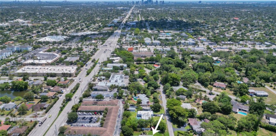 Casa en Plantation, Florida 5 dormitorios, 258.55 m2 № 1159659
