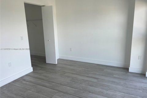 Copropriété à louer à Miami, Floride: 1 chambre, 55.09 m2 № 1947206 - photo 16