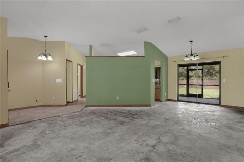 House in Orlando, Florida 3 bedrooms, 153.1 sq.m. № 2210200 - photo 5