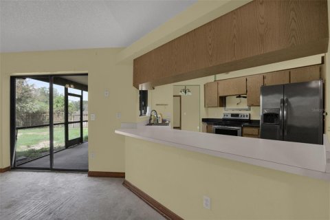 House in Orlando, Florida 3 bedrooms, 153.1 sq.m. № 2210200 - photo 8