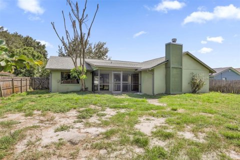 House in Orlando, Florida 3 bedrooms, 153.1 sq.m. № 2210200 - photo 24