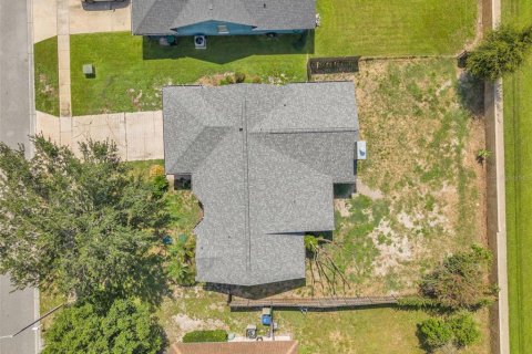 House in Orlando, Florida 3 bedrooms, 153.1 sq.m. № 2210200 - photo 28