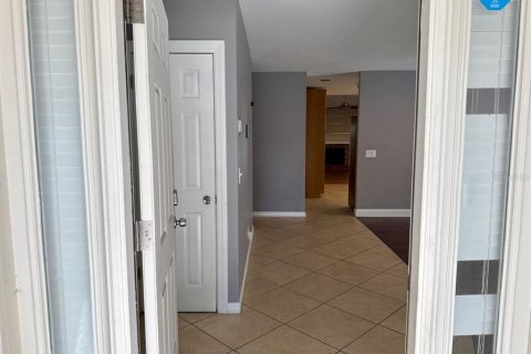 Villa ou maison à vendre à Palm Harbor, Floride: 4 chambres, 165.18 m2 № 2314099 - photo 7