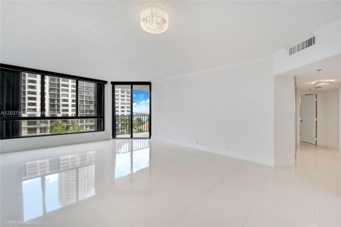 Copropriété à vendre à Miami, Floride: 2 chambres, 114.18 m2 № 2154229 - photo 8