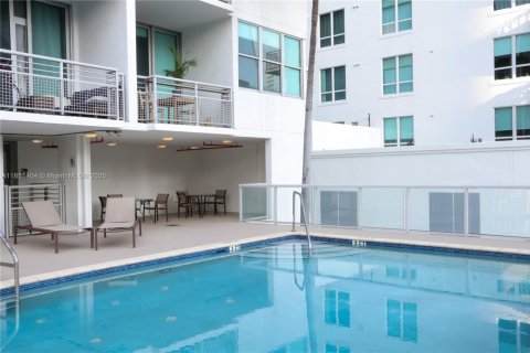 Condo in Miami, Florida, 1 bedroom № 1891407 - photo 7