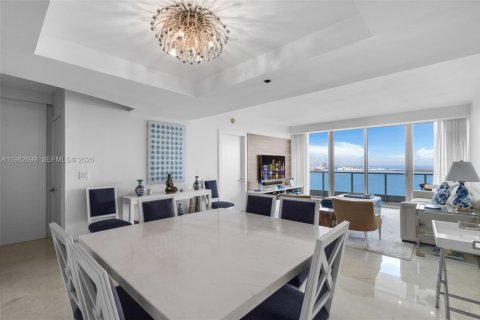 Купить кондоминиум в Майами, Флорида 2 спальни, 160.72м2, № 2050120 - фото 8