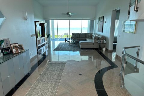 Casa en venta en Bradenton, Florida, 4 dormitorios, 685.43 m2 № 1744800 - foto 24