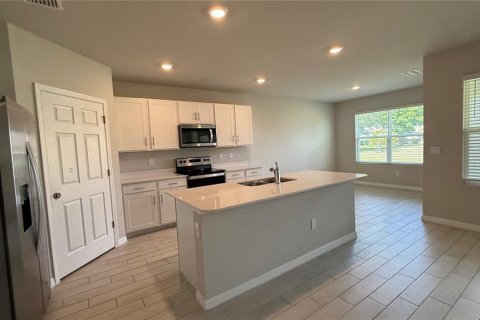 Casa en alquiler en Punta Gorda, Florida, 4 dormitorios, 187.66 m2 № 1873945 - foto 2