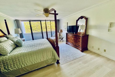 Condo in Hillsboro Beach, Florida, 2 bedrooms  № 2082635 - photo 19