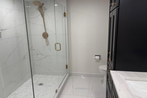Condo in Hillsboro Beach, Florida, 2 bedrooms  № 2082635 - photo 21
