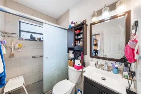 Commercial property in North Miami, Florida 170.2 sq.m. № 2251139 - photo 23