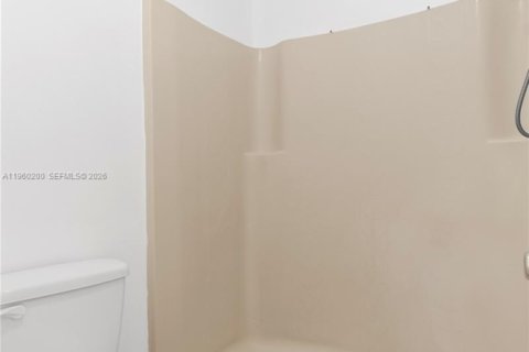 Apartment in Tamarac, Florida 2 bedrooms, 72 sq.m. № 2020323 - photo 16