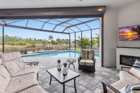 Villa ou maison à vendre à Port Charlotte, Floride: 3 chambres, 225.94 m2 № 2143853 - photo 20