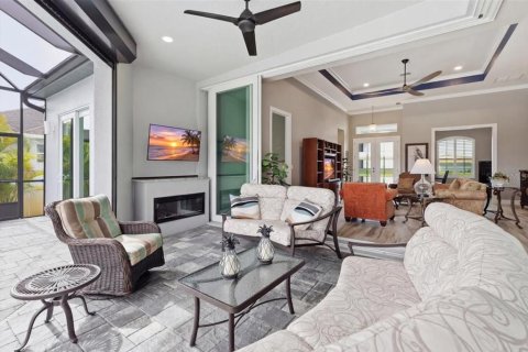 Villa ou maison à vendre à Port Charlotte, Floride: 3 chambres, 225.94 m2 № 2143853 - photo 22