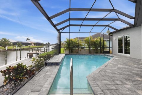 Villa ou maison à vendre à Port Charlotte, Floride: 3 chambres, 225.94 m2 № 2143853 - photo 26
