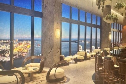 Condo in Miami, Florida, 4 bedrooms № 2241411 - photo 12