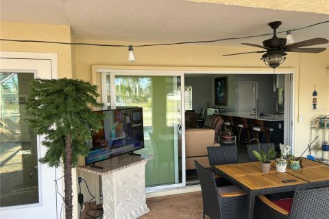 Casa en venta en Punta Gorda, Florida, 3 dormitorios, 130.06 m2 № 2113010 - foto 3