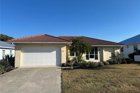 Villa ou maison à Punta Gorda, Floride 3 chambres, 130.06 m2 № 2113010