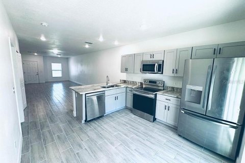 Appartement à louer à Poinciana, Floride: 3 chambres, 130.06 m2 № 2114129 - photo 7