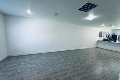 Appartement à louer à Poinciana, Floride: 3 chambres, 130.06 m2 № 2114129 - photo 5