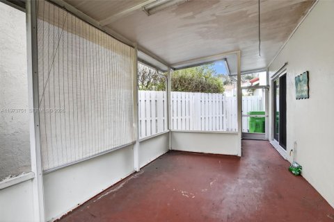 Купить виллу или дом в Санрайз, Флорида 3 спальни, 171.59м2, № 2038373 - фото 19