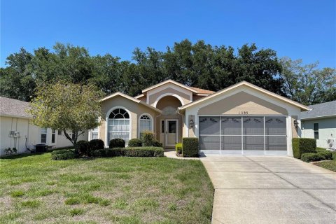 Casa en venta en Spring Hill, Florida, 3 dormitorios, 183.48 m2 № 1630090 - foto 1