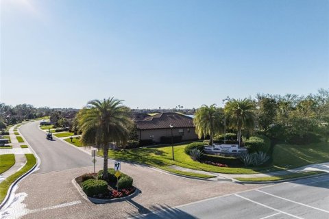House in Bradenton, Florida 4 bedrooms, 186.36 sq.m. № 1526105 - photo 6