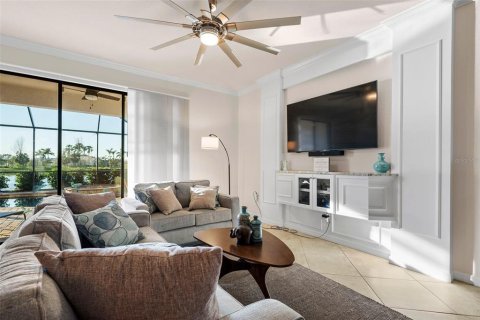 House in Bradenton, Florida 4 bedrooms, 186.36 sq.m. № 1526105 - photo 25