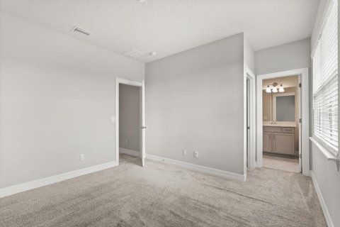 Adosado en venta en Orlando, Florida, 3 dormitorios, 188.22 m2 № 1755029 - foto 17