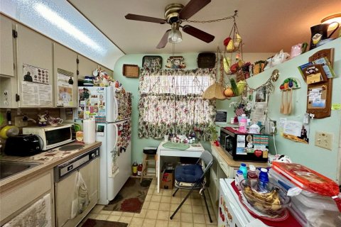 Купить кондоминиум в Тамарак, Флорида 3 комнаты, 92.9м2, № 2175769 - фото 9