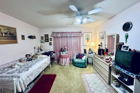 Купить кондоминиум в Тамарак, Флорида 3 комнаты, 92.9м2, № 2175769 - фото 11