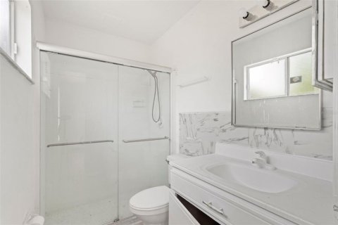 Villa ou maison à vendre à North Port, Floride: 3 chambres, 122.63 m2 № 2149154 - photo 21