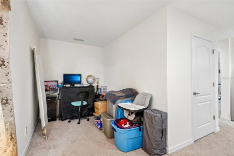 House in Orlando, Florida 6 bedrooms, 471.85 sq.m. № 2151532 - photo 27