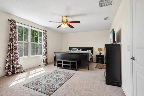 House in Orlando, Florida 6 bedrooms, 471.85 sq.m. № 2151532 - photo 24