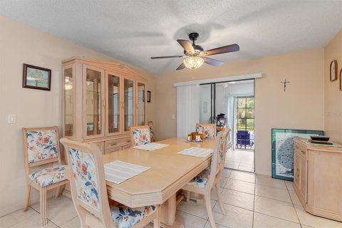Villa ou maison à vendre à Port Charlotte, Floride: 3 chambres, 180.04 m2 № 1877161 - photo 8