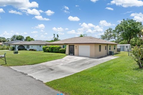 Villa ou maison à vendre à Port Charlotte, Floride: 3 chambres, 180.04 m2 № 1877161 - photo 28