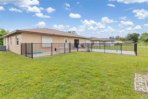 Villa ou maison à vendre à Port Charlotte, Floride: 3 chambres, 180.04 m2 № 1877161 - photo 23