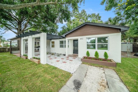 Casa en venta en Tampa, Florida, 3 dormitorios, 107.4 m2 № 1765606 - foto 5